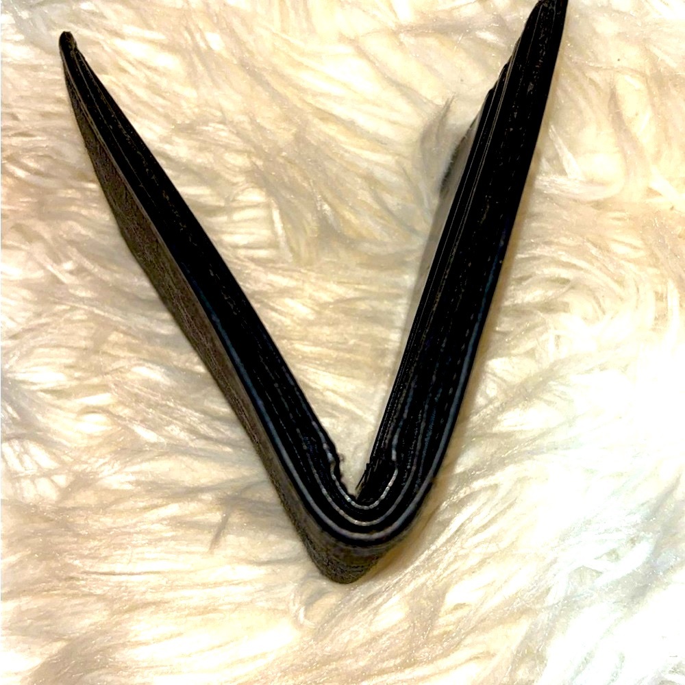 Unisex Coach Bifold Wallet- in such a condition, clean and no smell. No tears! - Picture 6 of 7